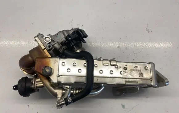 BMW 3 F30 F35 F31 EGR valve cooler 8596444 BEC0129