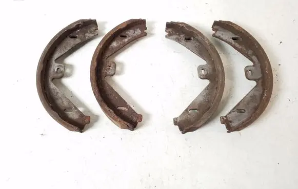 Mercedes-Benz CLS C218 X218 Handbrake/parking brake pads A0054203620