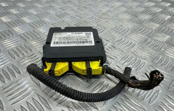 Mercedes-Benz Sprinter W906 Airbag control unit/module A0009004802 0285011847