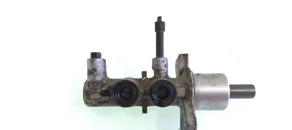 Opel Zafira A Master brake cylinder 5571