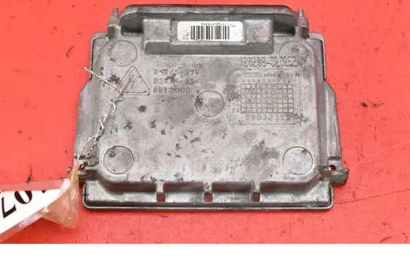 Volvo XC60 Voltage converter/converter module 89034934