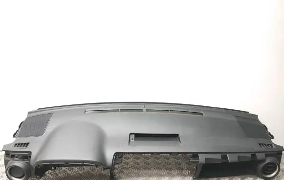 Toyota RAV 4 (XA40) Dashboard 5530242050 WA0N47718P9N 0589P1000286