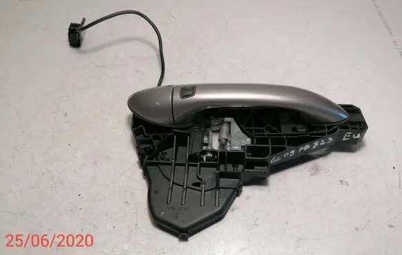 Mercedes-Benz GL X164 Front door lock A1647602034