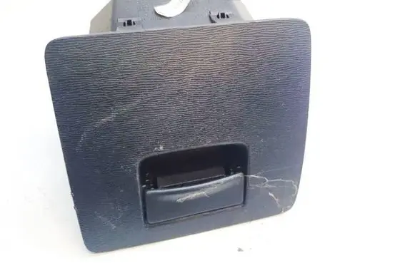 Toyota Avensis T270 Glove box 5545005020 55450-05020
