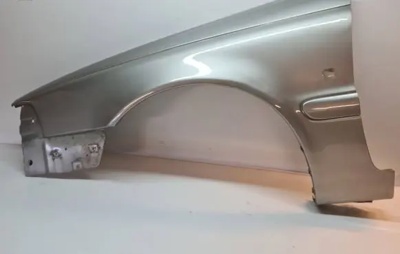 Volvo C70 Fender