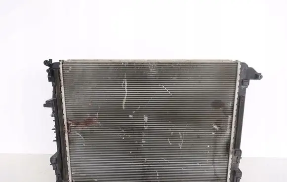 Maserati Ghibli Intercooler radiator 670038340