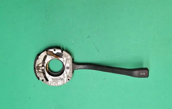 Volkswagen Golf II Indicator stalk 8193