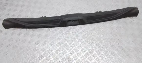 Volvo V70 Trunk/boot sill cover protection