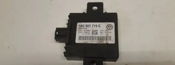 Volkswagen Golf V Alarm control unit/module 1K0907719C