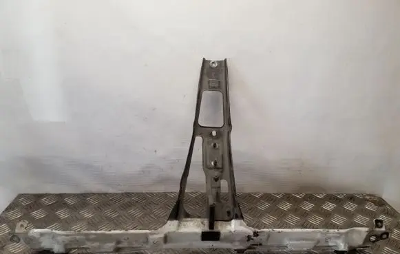 Audi 80 90 S2 B4 Top upper radiator support slam panel 8G0823494