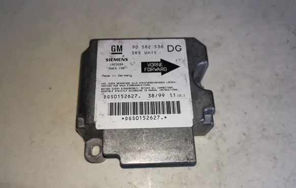 Opel Zafira A Airbag control unit/module 90582536
