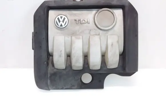 Volkswagen Golf V Engine cover (trim) 03G103925G