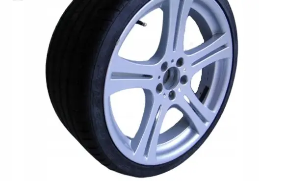 R19 alloy rim