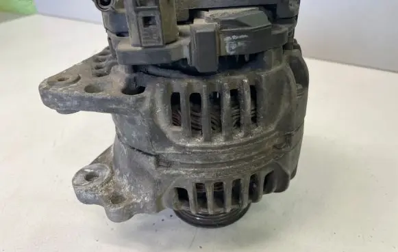 Volkswagen II LT Generator/alternator 074903025K 0124325001