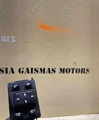 Mercedes-Benz S W220 Wing mirror switch 2208211551