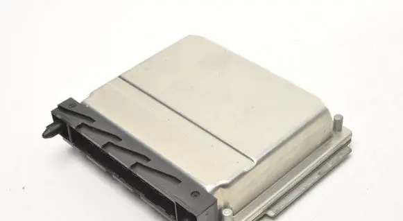 Volvo S60 Engine control unit/module ECU 30668478