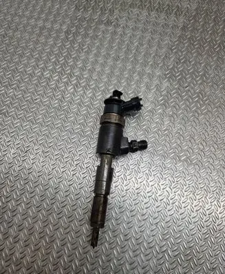 Peugeot 207 Fuel injector 565889