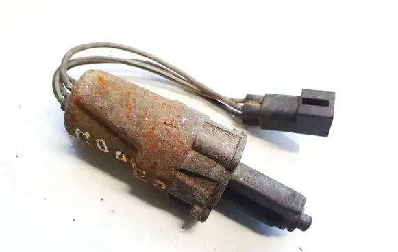 Ford Mondeo MK II Idle control valve (regulator) 
