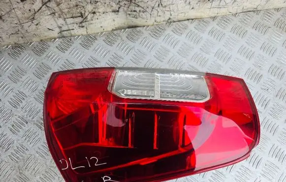 Nissan Navara D23 Rear/tail lights 225367 3870