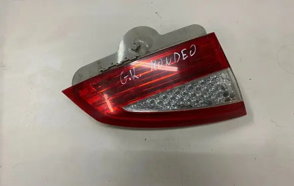 Ford Mondeo MK IV Tailgate rear/tail lights 7S7113A603B 0374D