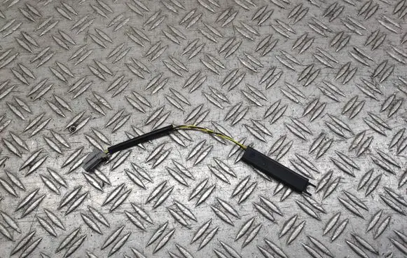 Nissan Qashqai Aerial antenna amplifier 5WK48774 54298