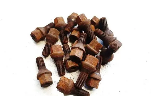 Opel Astra H Nuts/bolts 