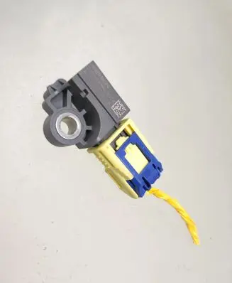 Hyundai Tucson TL Airbag deployment crash/impact sensor 95920B4000 A71715071558