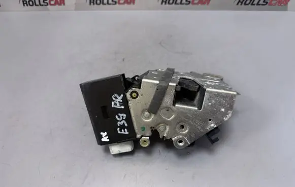 BMW 5 E39 Front door lock 40620751 8352165