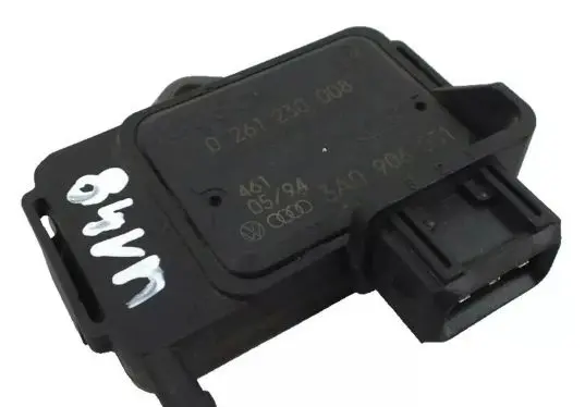 Volkswagen PASSAT B4 Air pressure sensor 3A0906051 0261230008