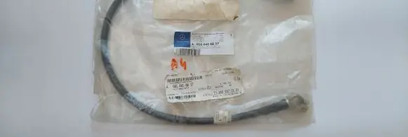 Mercedes-Benz Sprinter W906 Positive cable (battery) A9064408837