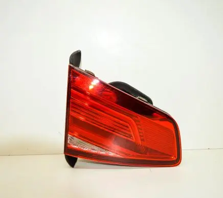 Volkswagen PASSAT B8 Tailgate rear/tail lights