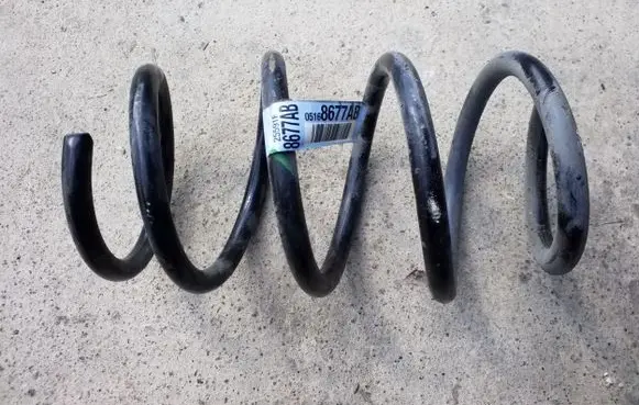 Jeep Cherokee Front coil spring 05168677AB