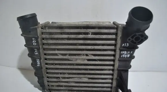 Skoda Roomster (5J) Intercooler radiator 6Q0145804G