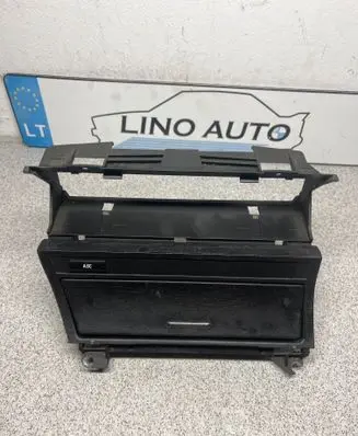 BMW 3 E46 Car ashtray 8205377 8202178