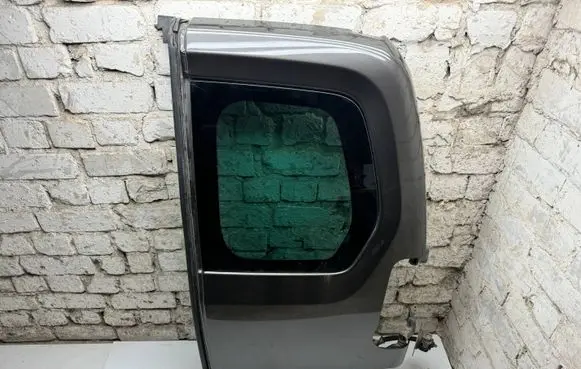 Back/rear loading door