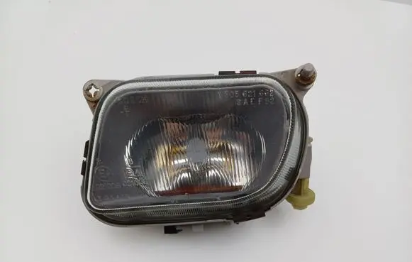 Mercedes-Benz E W210 Front fog light 1305233160 A2108200156