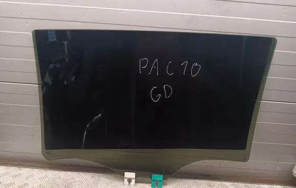 Chrysler Pacifica Sliding door window/glass 
