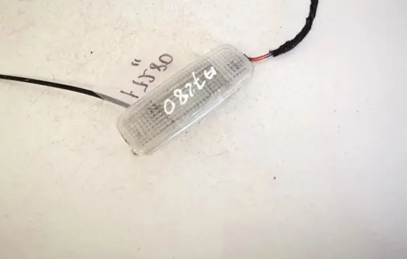 Audi A4 S4 B6 8E 8H Other interior light 8l0947105a