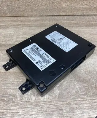 Volkswagen PASSAT B7 Bluetooth control unit module 7P6035730J