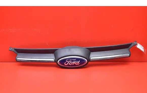 Ford Focus Front grill BM51-BA133-B