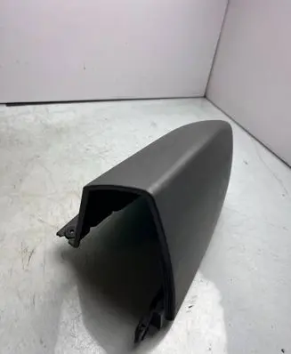 Opel Vivaro Rear bumper corner part panel trim 8200011484 7871100098
