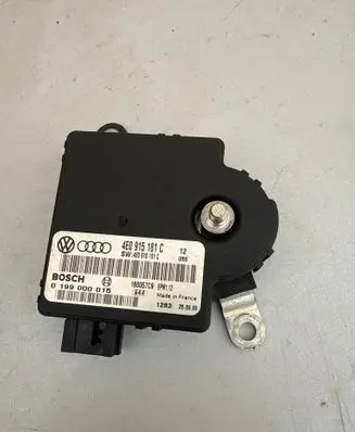 Audi A8 S8 D3 4E Battery control module 4E0915181C 0199000015 4E0910181C
