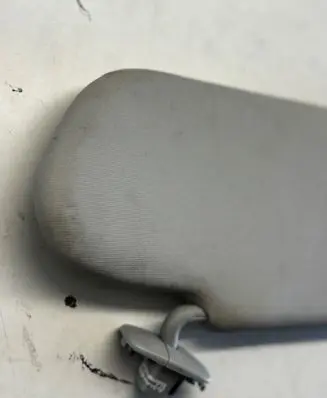 Sun visor