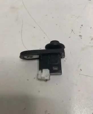 KIA Sportage Front door sensor coupe 1M500 93560