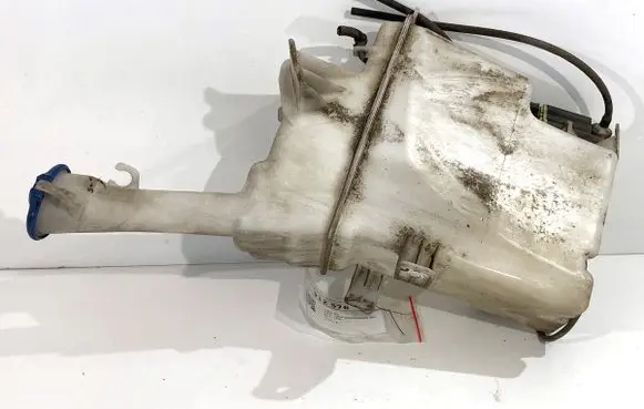KIA Ceed Windshield washer fluid reservoir/tank