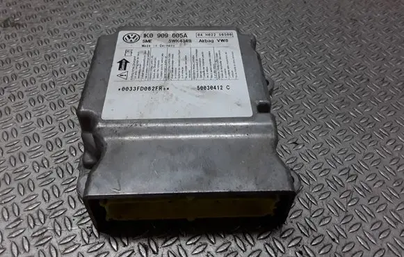 Volkswagen Golf V Airbag control unit/module 1K0909605A