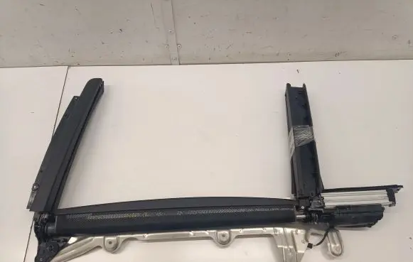 BMW 7 G11 G12 Rear door window curtain/sunshade 7377309