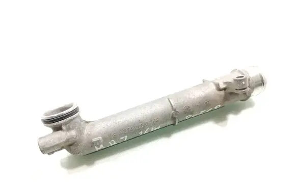 Mercedes-Benz C W205 Engine coolant pipe/hose A2742000153