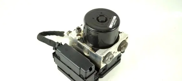 Volkswagen Golf VI ABS Pump 1K0614517AS 1K0907379AH
