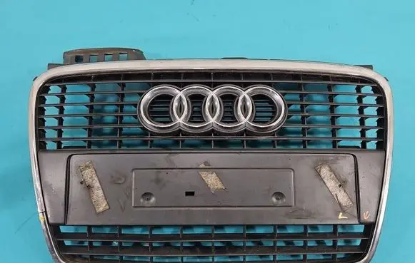 Audi A4 S4 B7 8E 8H Front bumper upper radiator grill 8E0853651Q IMPRK1513822